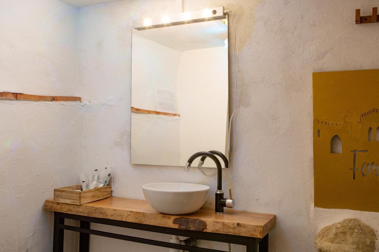 Xàtiva Fortress Jacuzzi Suites المظهر الخارجي الصورة