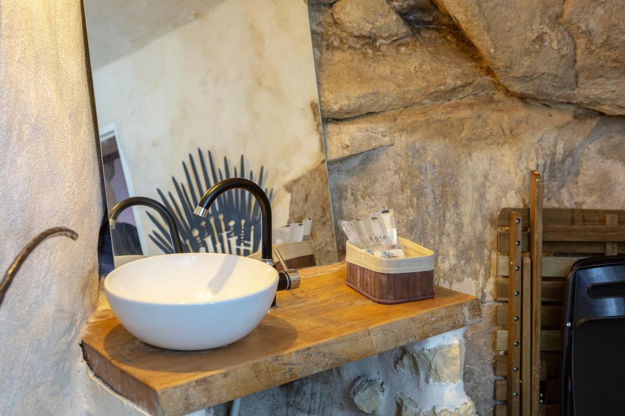 Xàtiva Fortress Jacuzzi Suites المظهر الخارجي الصورة