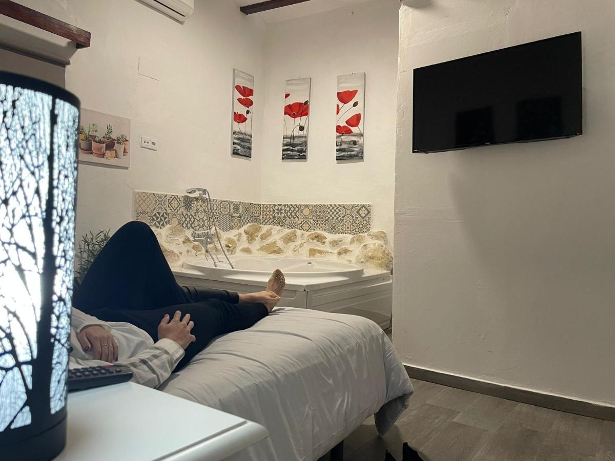 Xàtiva Fortress Jacuzzi Suites المظهر الخارجي الصورة