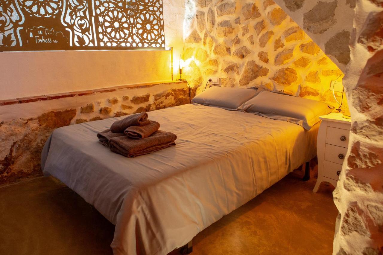 Xàtiva Fortress Jacuzzi Suites المظهر الخارجي الصورة