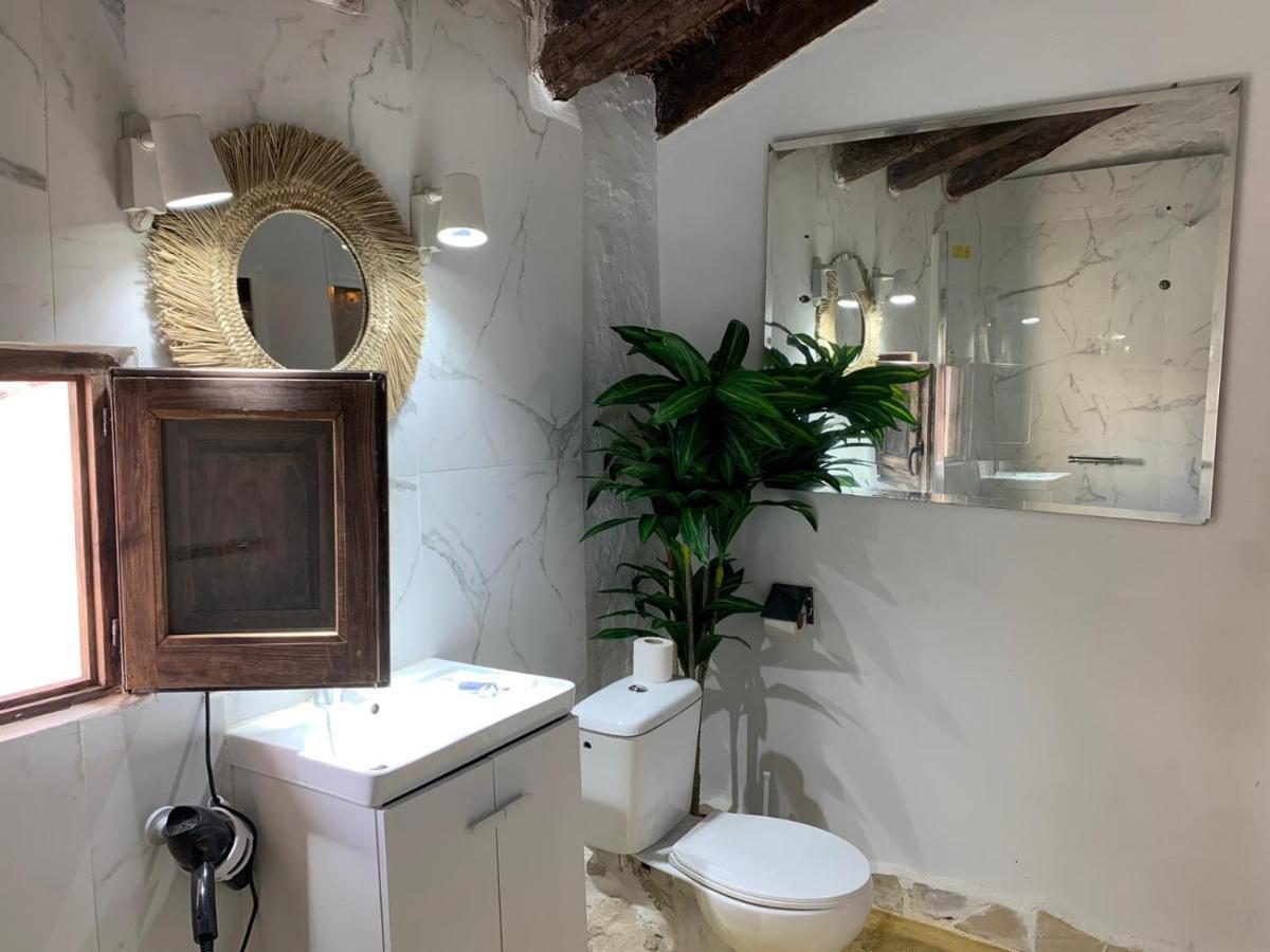 Xàtiva Fortress Jacuzzi Suites المظهر الخارجي الصورة