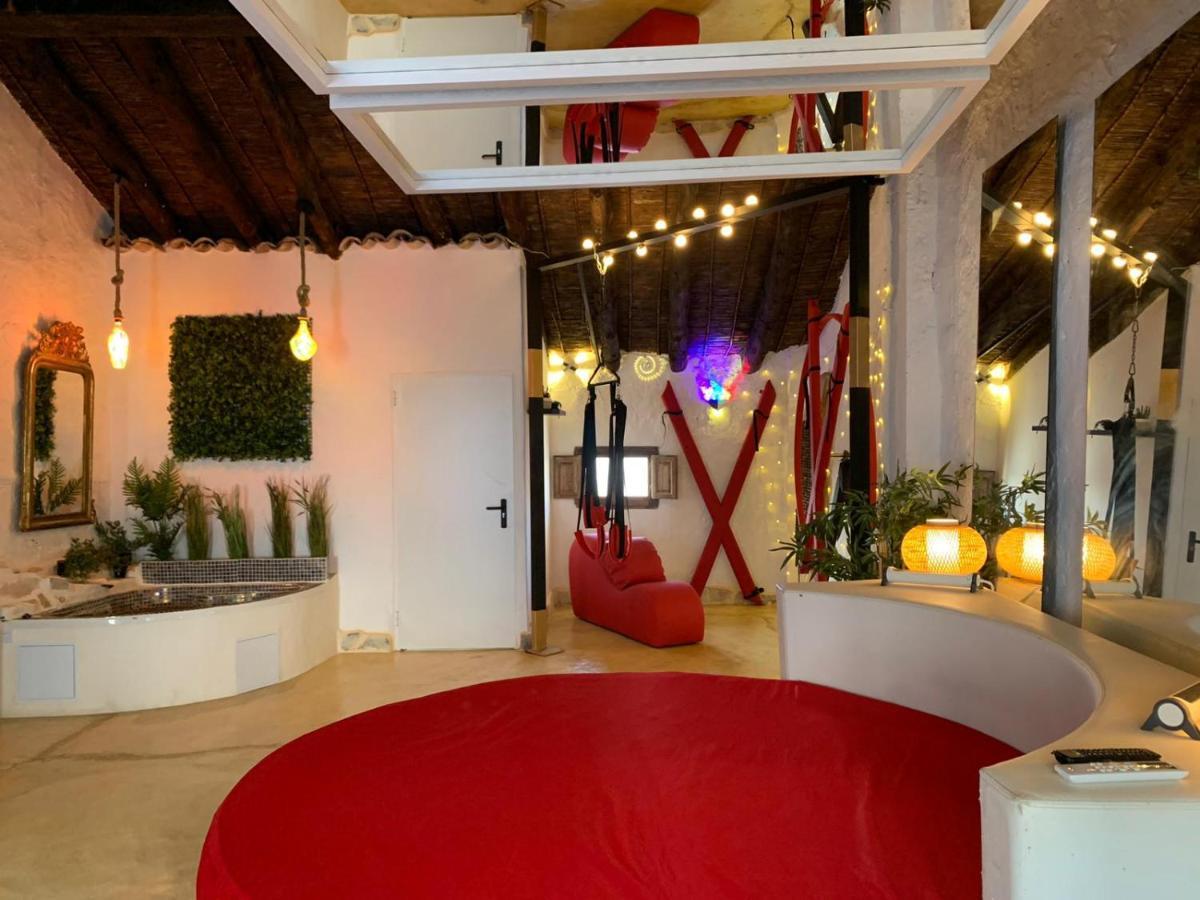 Xàtiva Fortress Jacuzzi Suites المظهر الخارجي الصورة